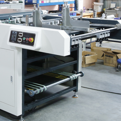 Automatische V-Grooving Slotting-Maschine effiziente Karton-Grooving in starre Box Herstellung