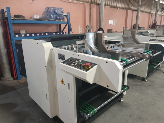 Automatische V-Grooving Slotting-Maschine effiziente Karton-Grooving in starre Box Herstellung