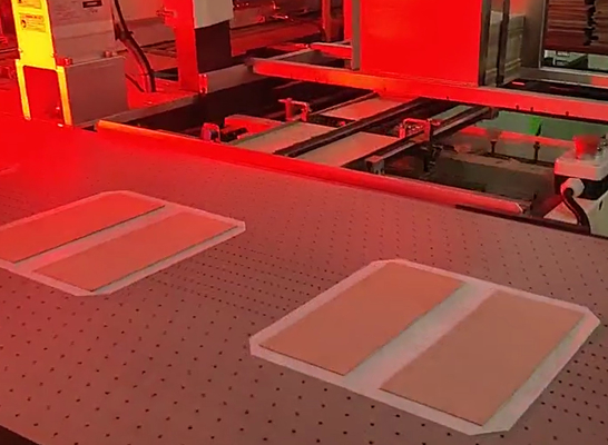LS-450XL Automatische Leder-Schale Fotoraum starre Box visuelle Positioniermaschine 45 Stück/min