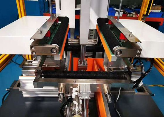 Steife Papierkasten-Produktionsmaschine 27pcs/Min 890kg H2100mm