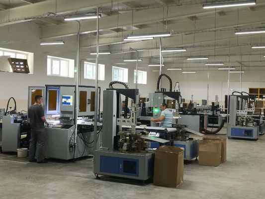 Parfüm-Kosmetik der Pappe30pcs/Min Rigid Box Forming Machine 891kg