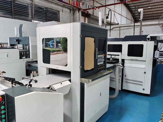L750XW580mm-süße PapierKartoniermaschine-Verpackenkasten-Produktionsmaschine