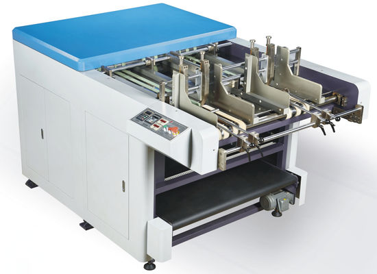 Automatische Papierpappnutmaschine Max Size 600x600mm