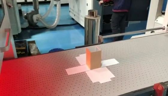 Multifunktionskasten-gebundene Ausgabe, die Maschine mit den Hochgeschwindigkeits- und großen Kasten-Größen und Panasonic-Servomotor herstellt