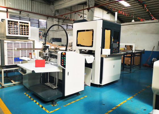 Klebende Papiermaschine und Kasten-doppelte Pressmaschine mit hoher Arbeitsgeschwindigkeit