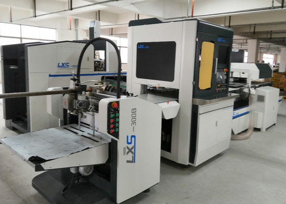 Steifer Kasten, der Maschine mit Schuhkarton-Maschine Kasten-Größen-Max Lengths 600 Breiten-400 herstellt