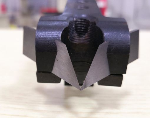 Fertiggestellt Automatisierte Hochgeschwindigkeitskartonpapier MDF-Platte Grube-Maschine