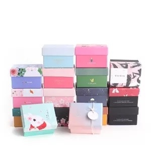 Automatische steife Kasten-Verpackungs-Maschine für kosmetischen Spitzenwein Luxury&Perfume, der Kasten bildet