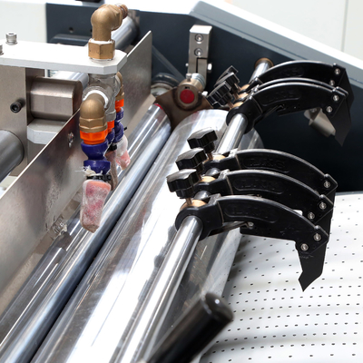 Pneumatischer steifer süßer Kasten, der Maschine 15 - 40pcs/min herstellt